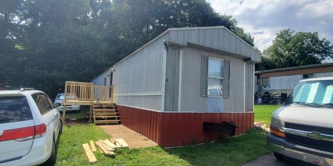 8364 Cedar St - 7