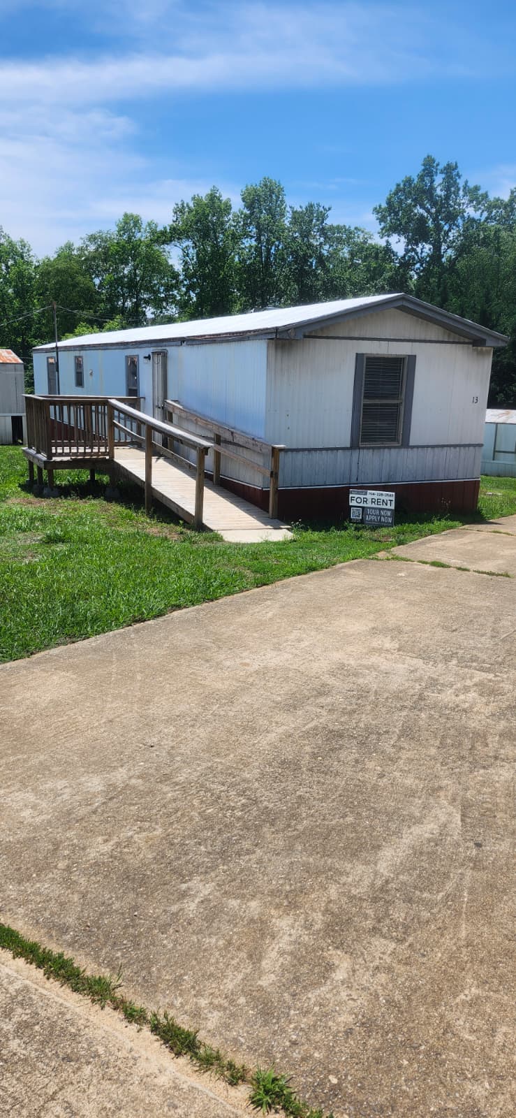 8364 Cedar St - 13